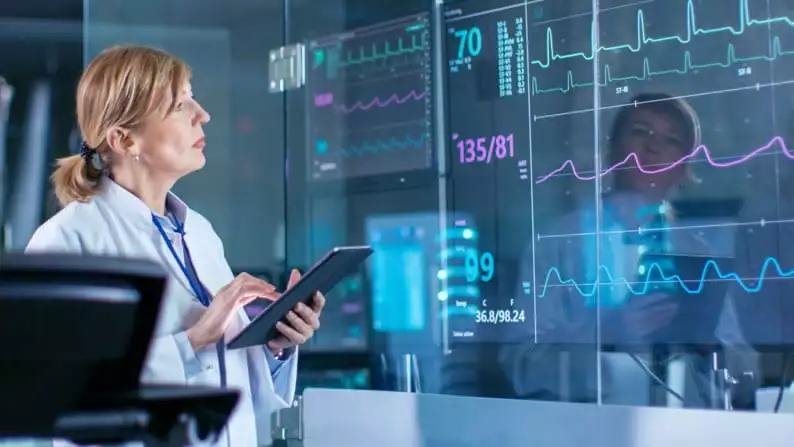 Para que serve a monitorização cardíaca e o ecg?