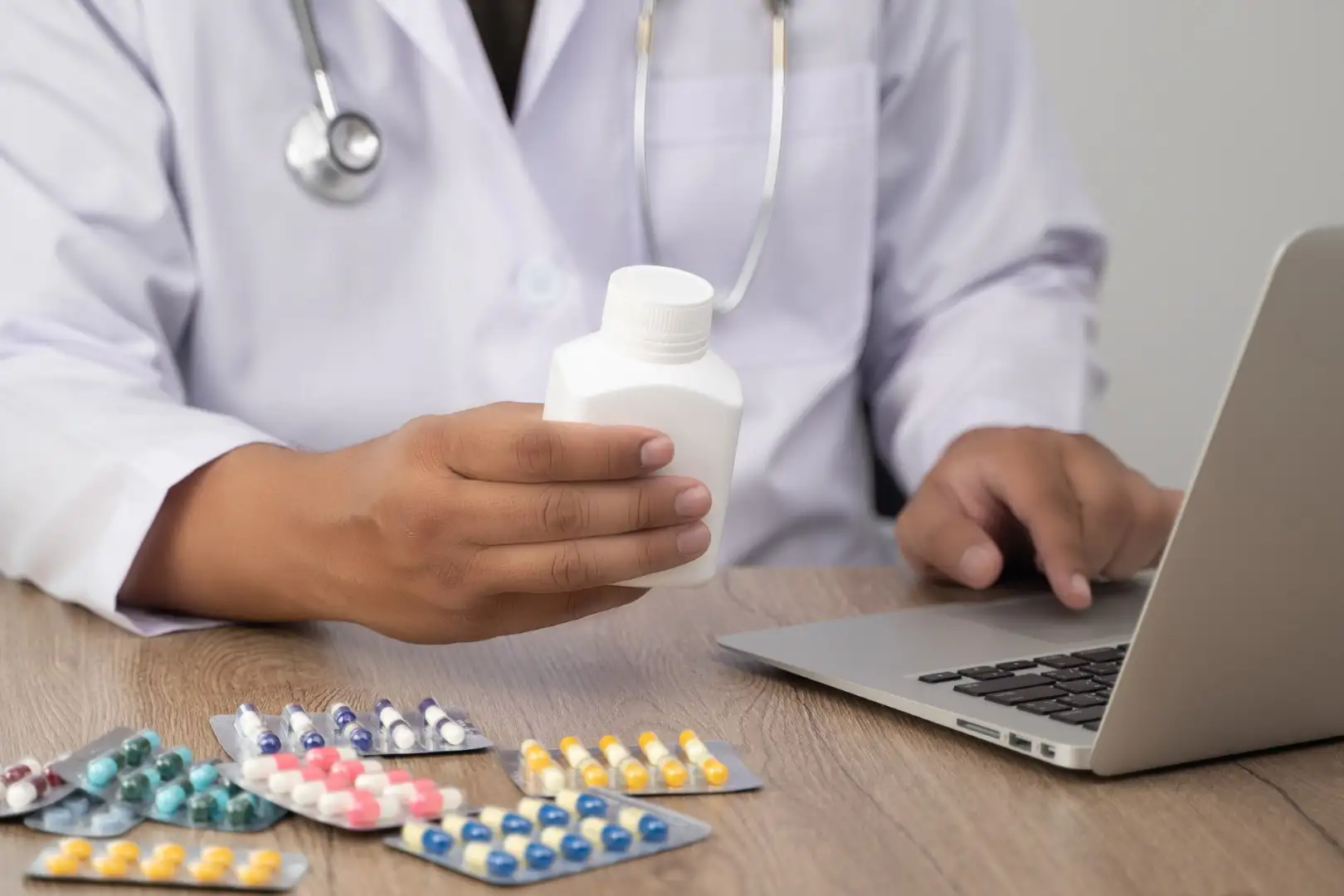 Nitazoxanida medicamento 