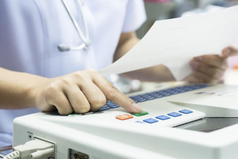 como funciona exame ecg