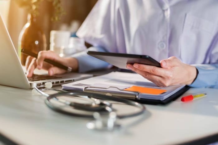 Conceito de Telemedicina e laudo a distância