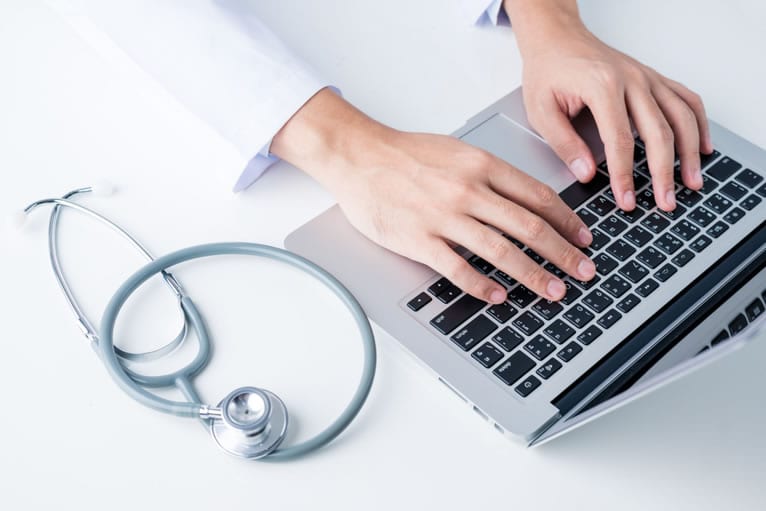 Como a telemedicina fornece o laudo de RX digital