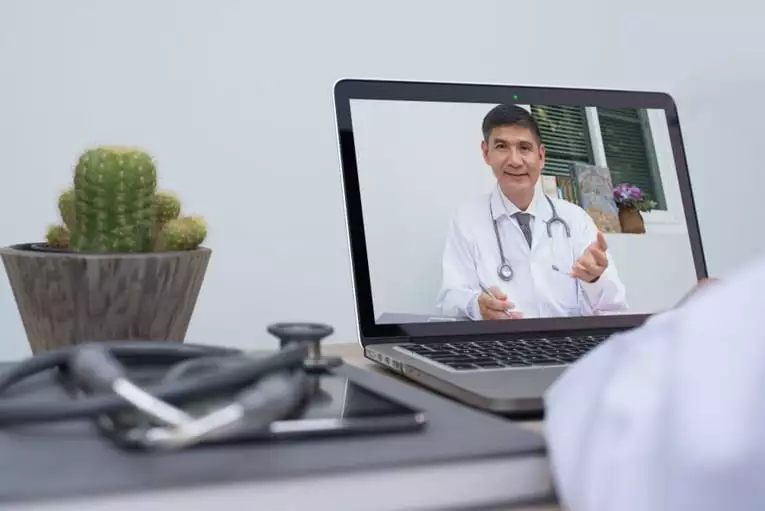 Benefícios do exame de eletroencefalograma digital à distância enviado via telemedicina