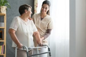 O que o atendimento home care e a telemedicina têm em comum?