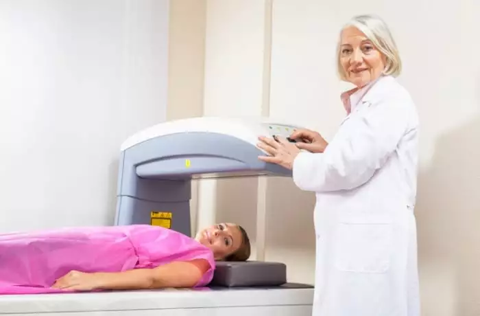 Laudo de ressonância magnética de mama: como funciona