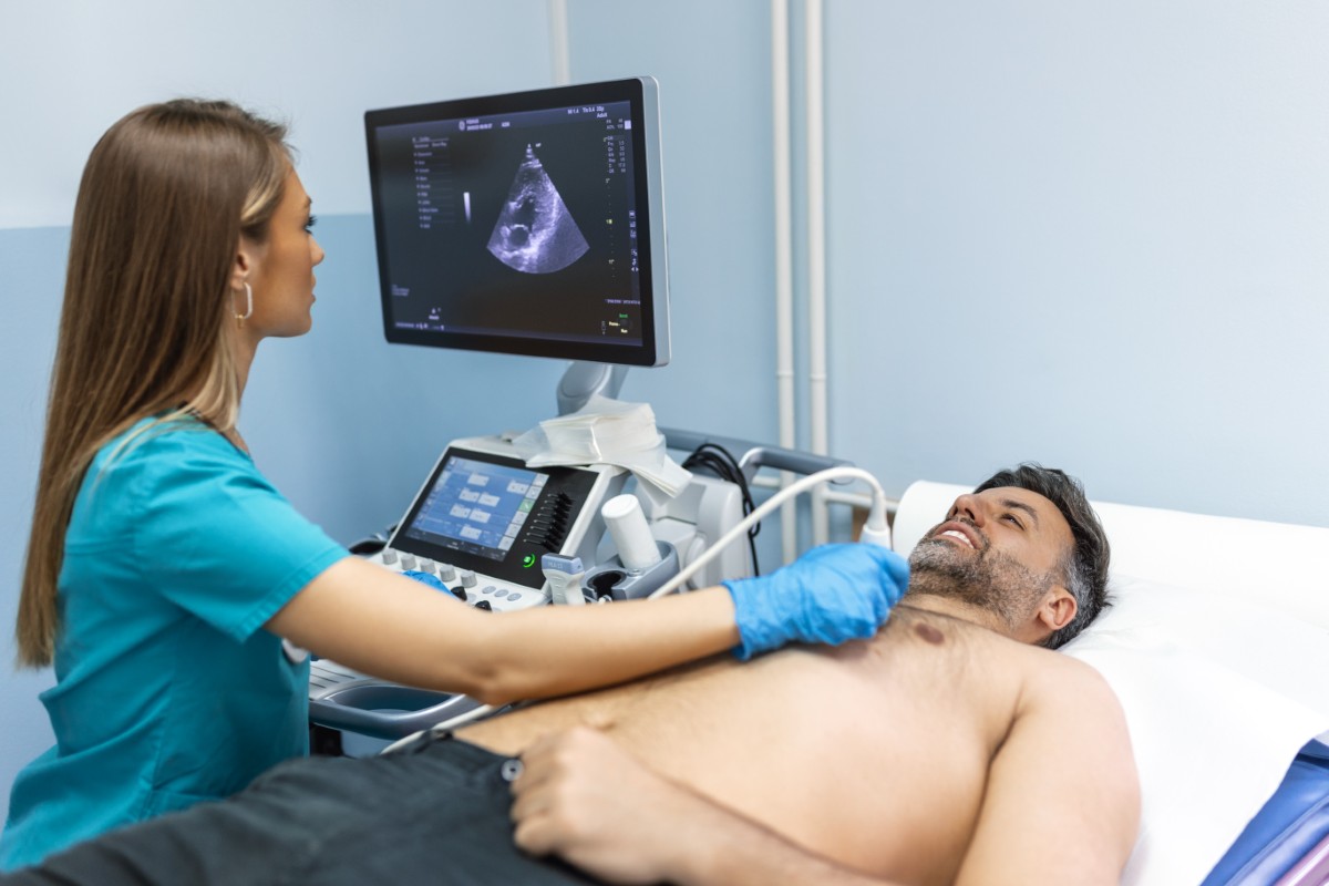 O exame não apresenta riscos, nem contraindicações Ecodopplercardiograma