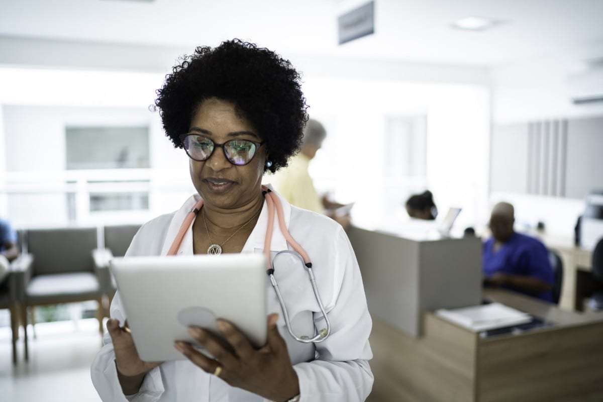 teleconsulta realizada com tablet