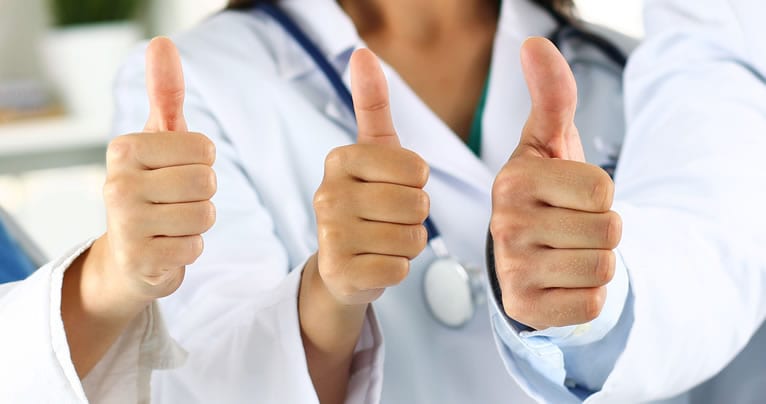 Quais vantagens em atingir um nível de excelência no atendimento da clínica médica?