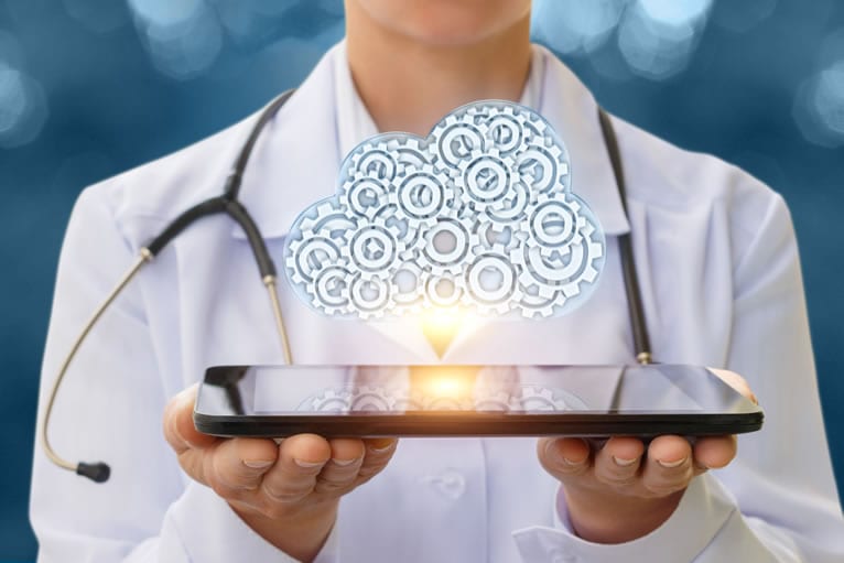 O que é a emissão de laudos na telemedicina?