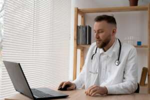 Como abrir um consultório médico