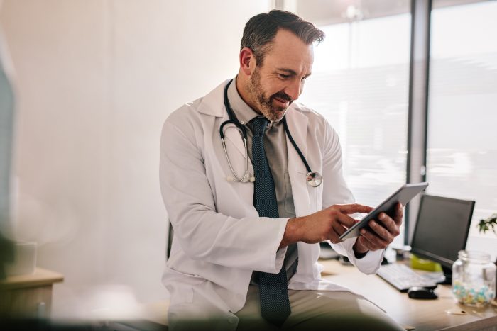 São diversas opções de softwares médicos com prontuário eletrônico