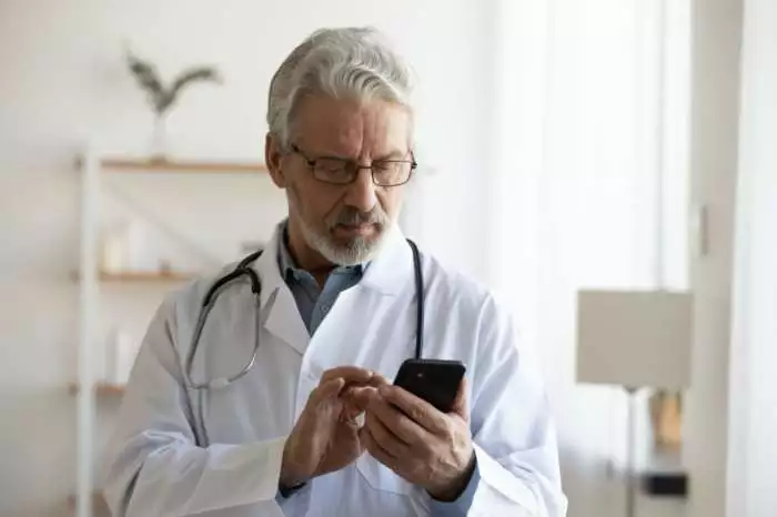 A teleconsulta pode trazer vantagens tanto para médicos quanto pacientes