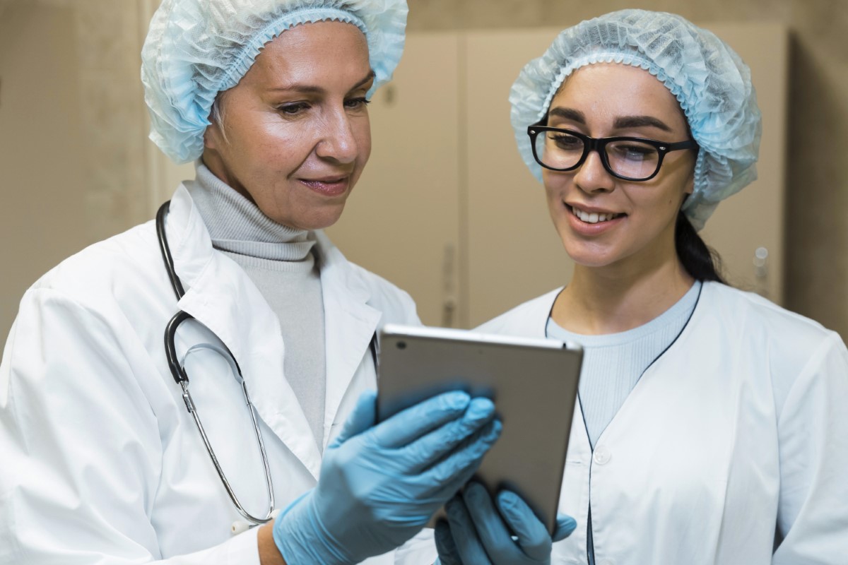 enfermeiro  Dia do médico, Dia do trabalho, Dia do enfermeiro