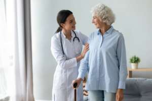 Médico geriatra
