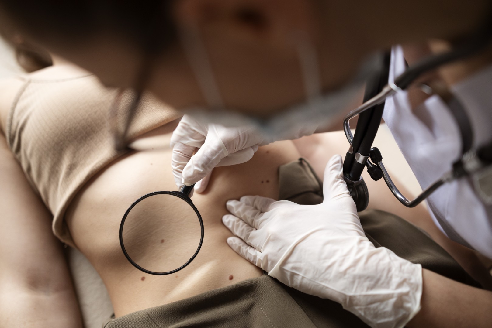 Consulta médico dermatologista