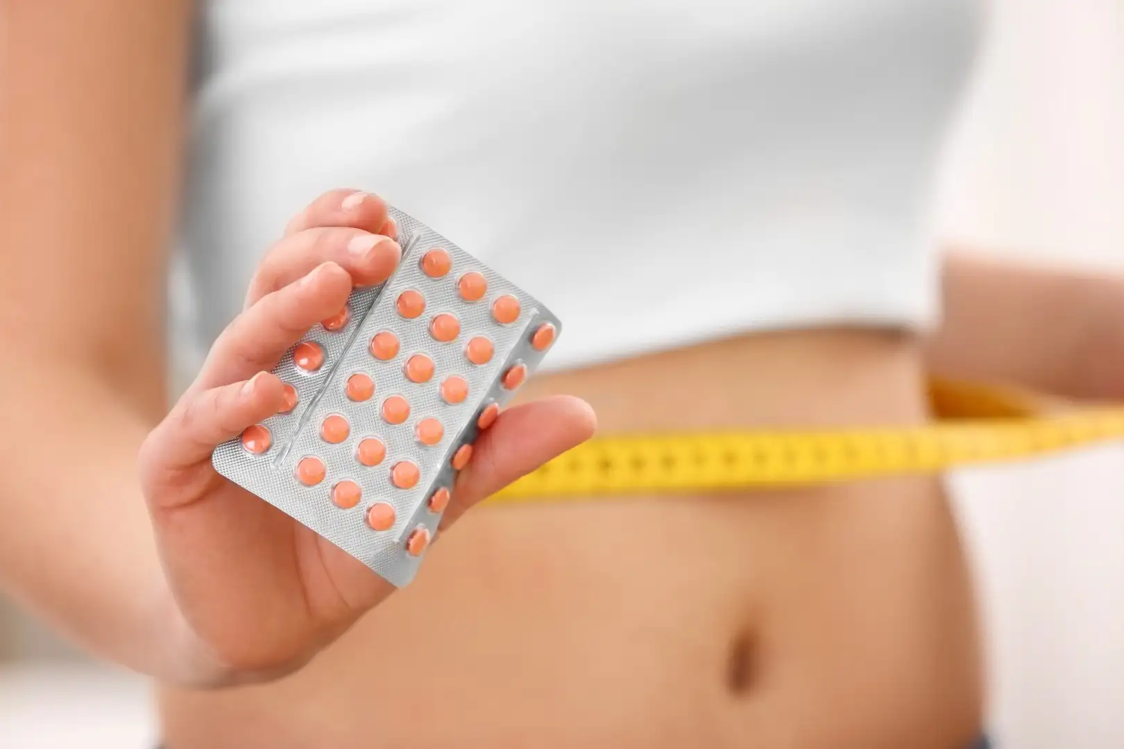 Orlistat emagrece quantos quilos por mês