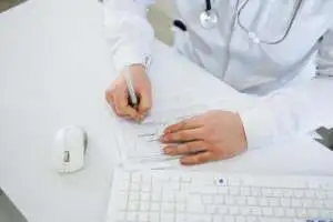Clonazepam precisa de receita